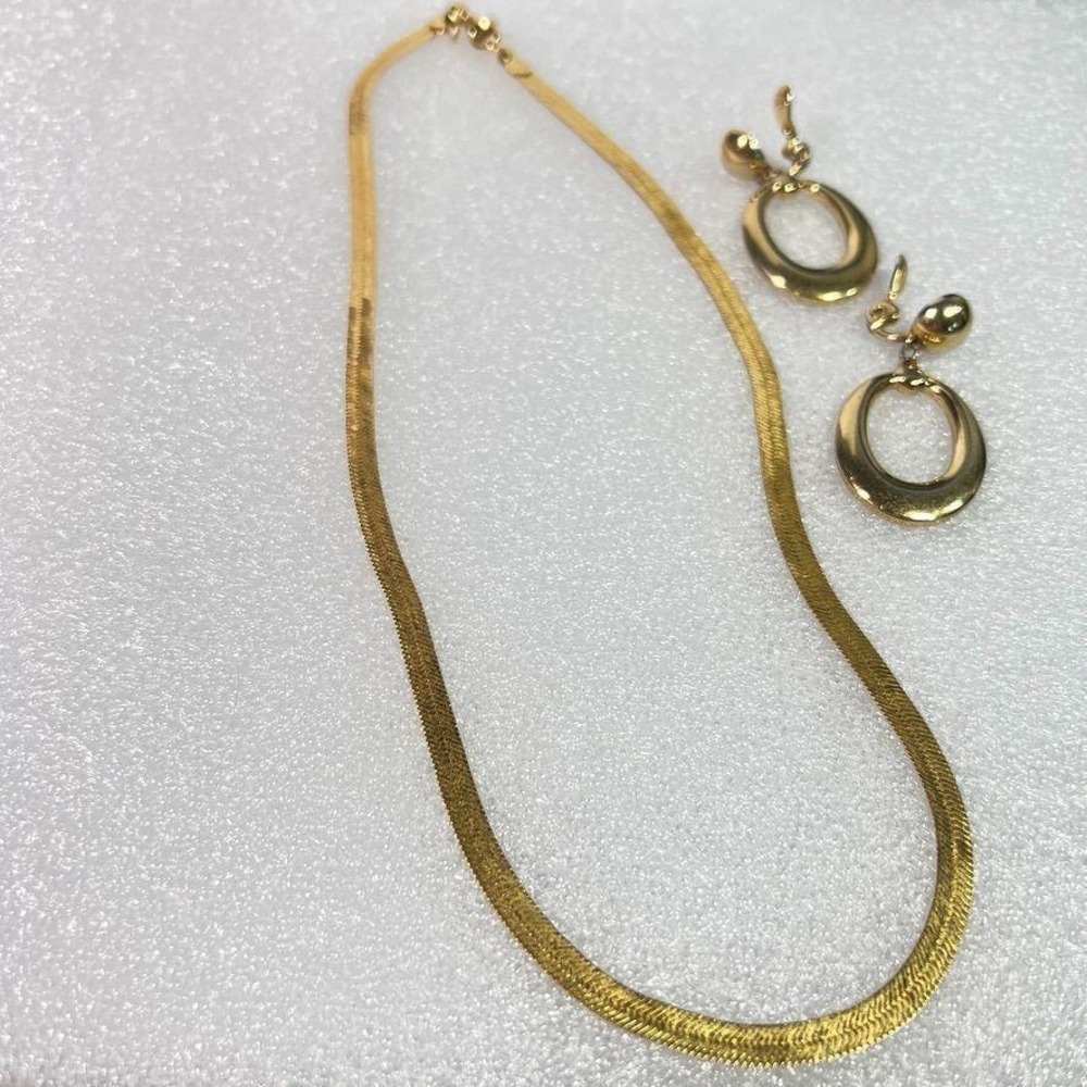 Monet Herringbone Necklace‎ 18" & Oval Polished Clip-On Earrings Set Gold Tone